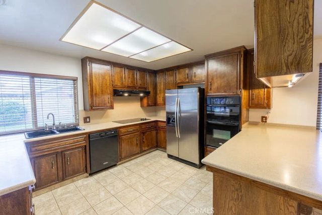 44133 28th Street West, Lancaster, CA 93536