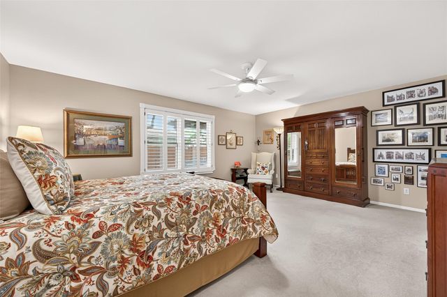 303 Longview Drive, Sugar Land, TX 77478