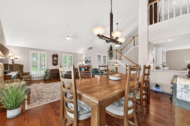 303 Longview Drive, Sugar Land, TX 77478