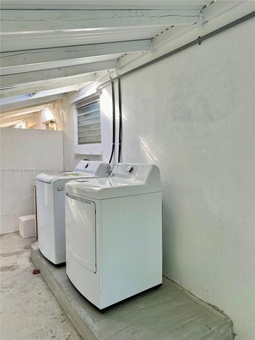 1788 NE 169th St, North Miami Beach, FL 33162