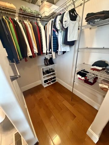 4 Sandstone Court, Le Claire, IA 52753