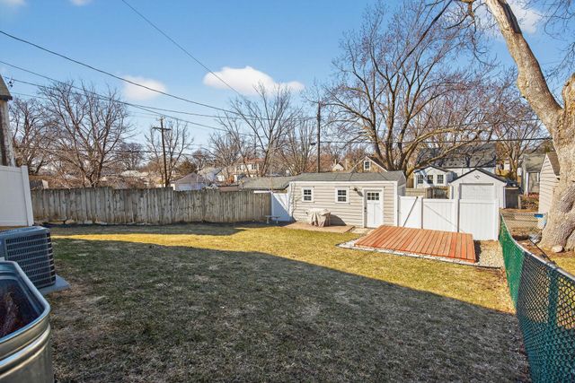 2852 Colorado Avenue S, Saint Louis Park, MN 55416