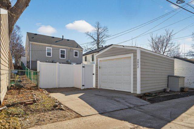 2852 Colorado Avenue S, Saint Louis Park, MN 55416