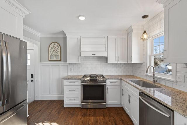 2852 Colorado Avenue S, Saint Louis Park, MN 55416