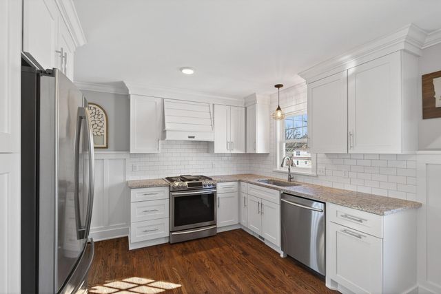 2852 Colorado Avenue S, Saint Louis Park, MN 55416