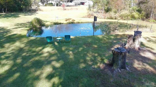 3372 Childers St, Milton, FL 32583