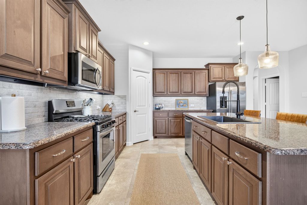 1121 Lakin Road, Fort Worth, TX 76177 — photo 5