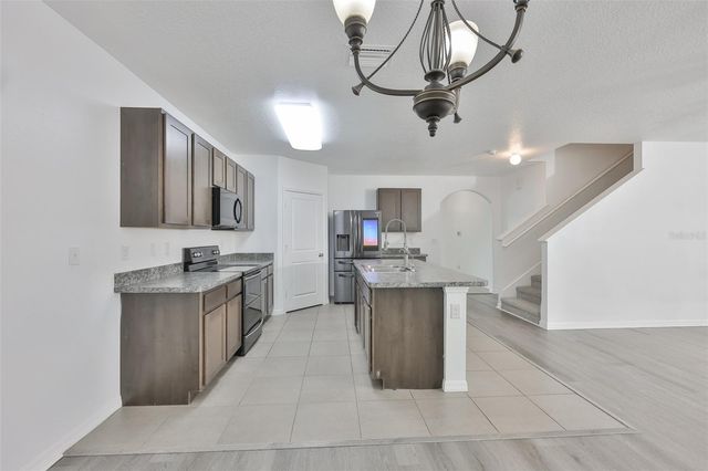 5461 MAGDALENE WAY, Zephyrhills, FL 33541