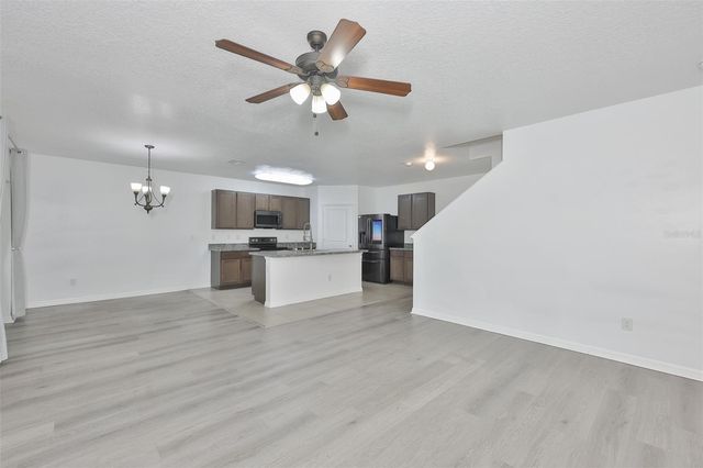 5461 MAGDALENE WAY, Zephyrhills, FL 33541