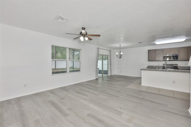 5461 MAGDALENE WAY, Zephyrhills, FL 33541