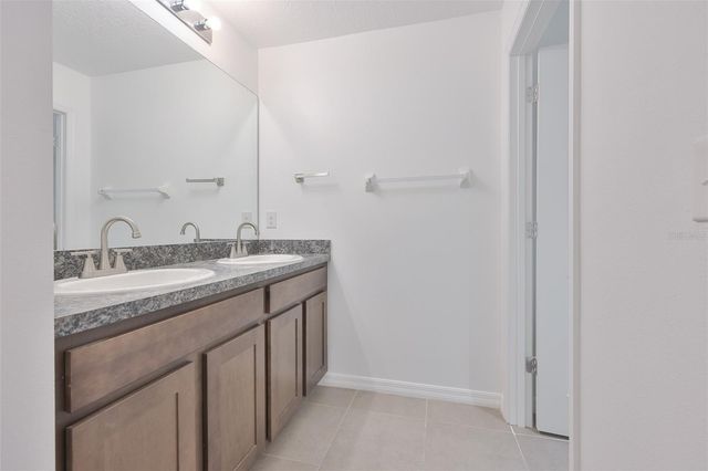 5461 MAGDALENE WAY, Zephyrhills, FL 33541