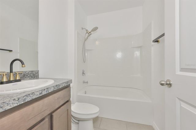 5461 MAGDALENE WAY, Zephyrhills, FL 33541