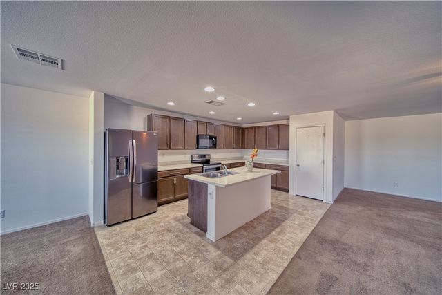 5460 Chippewa, Pahrump, NV 89061