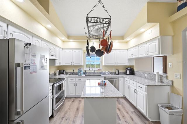 10154 SPRING HILL DRIVE, Spring Hill, FL 34608
