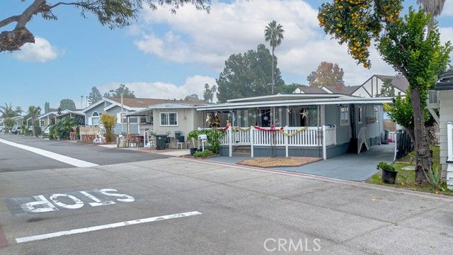 104 Balboa, Tustin, CA 92780