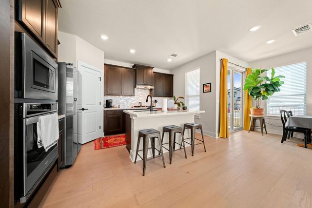 8417 Laughlin LN, Austin, TX 78744