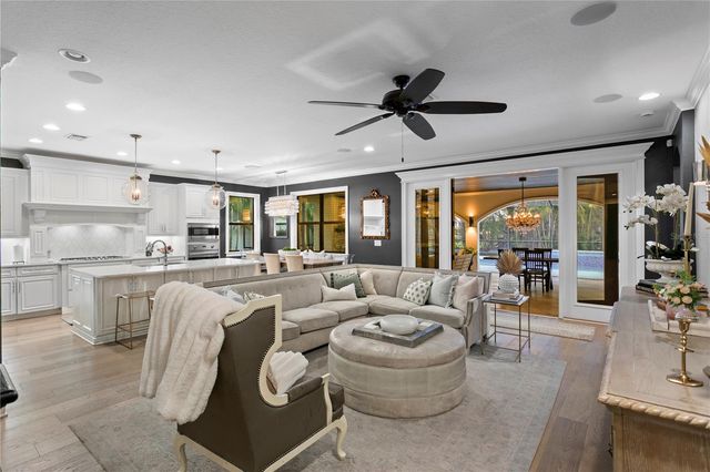 4007 W HORATIO STREET, Tampa, FL 33609