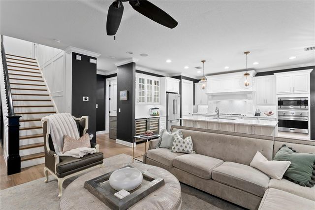 4007 W HORATIO STREET, Tampa, FL 33609