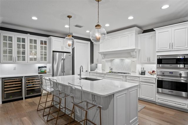 4007 W HORATIO STREET, Tampa, FL 33609