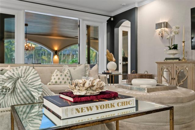 4007 W HORATIO STREET, Tampa, FL 33609