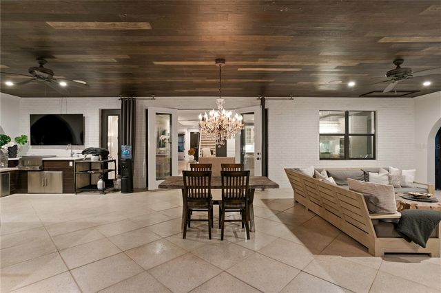 4007 W HORATIO STREET, Tampa, FL 33609