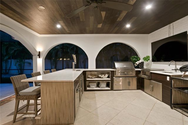 4007 W HORATIO STREET, Tampa, FL 33609