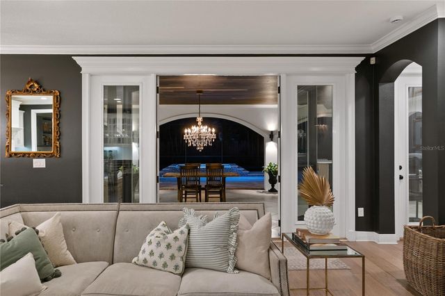 4007 W HORATIO STREET, Tampa, FL 33609