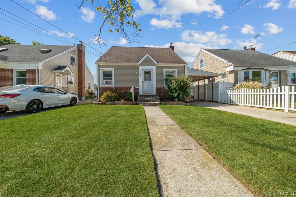 390 Locust Avenue, Uniondale, NY 11553