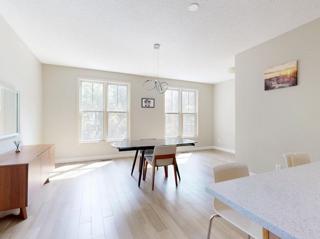 584 Payne Avenue, Saint Paul, MN 55130