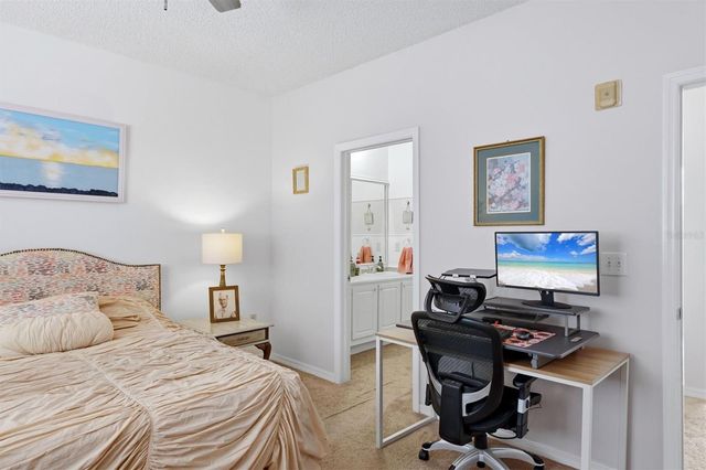 5001 BARALDI CIRCLE 22-209, Sarasota, FL 34235