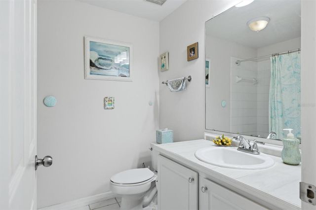 5001 BARALDI CIRCLE 22-209, Sarasota, FL 34235
