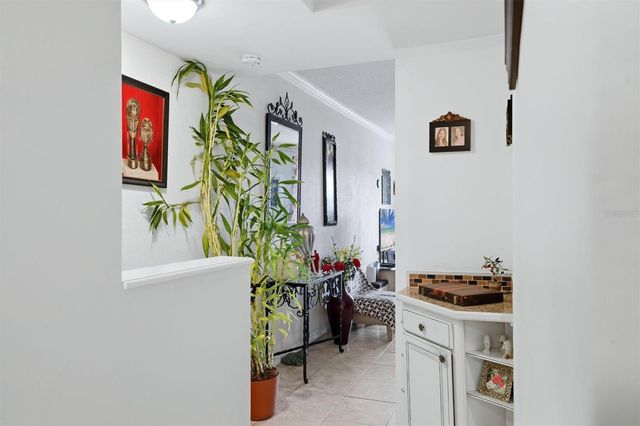 5001 BARALDI CIRCLE 22-209, Sarasota, FL 34235
