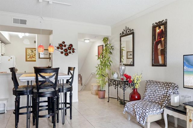 5001 BARALDI CIRCLE 22-209, Sarasota, FL 34235