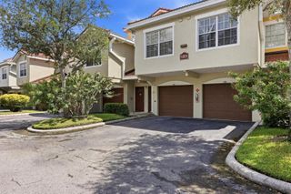 5001 BARALDI CIRCLE 22-209, Sarasota, FL 34235