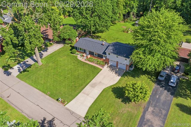 31620 Bobrich Street, Livonia, MI 48152