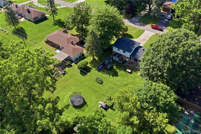 31620 Bobrich Street, Livonia, MI 48152