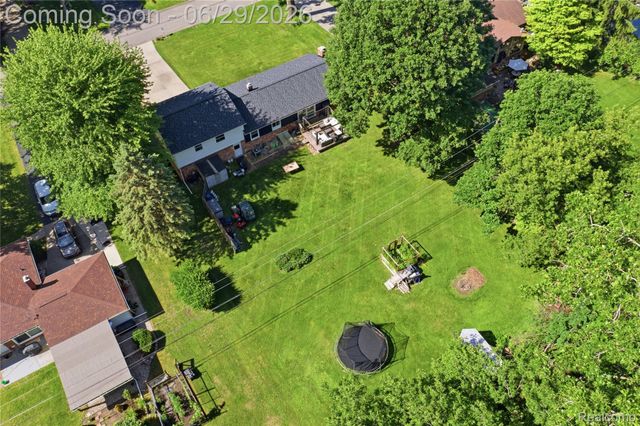 31620 Bobrich Street, Livonia, MI 48152