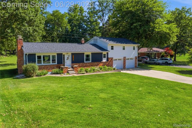 31620 Bobrich Street, Livonia, MI 48152