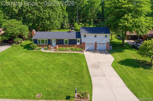 31620 Bobrich Street, Livonia, MI 48152