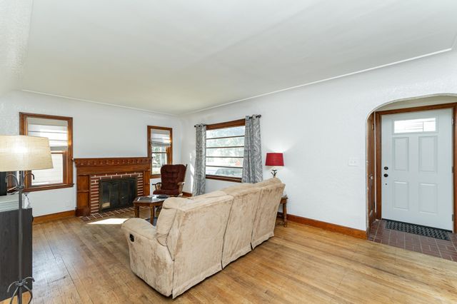 412 12th Avenue SE, Rochester, MN 55904