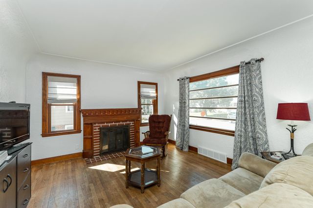 412 12th Avenue SE, Rochester, MN 55904