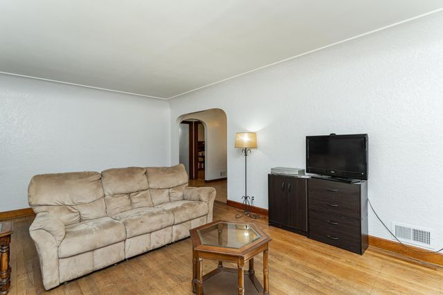 412 12th Avenue SE, Rochester, MN 55904