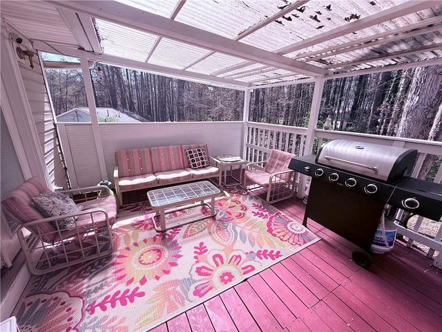 4135 TANGLEWOOD RD, Snellville, GA 30039