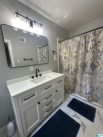 916 EDGEWOOD DRIVE, Gadsden, AL 35901