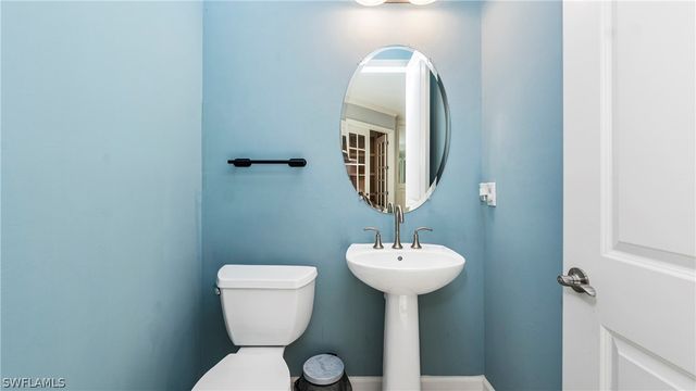 8591 Maggiore CT, Naples, FL 34114