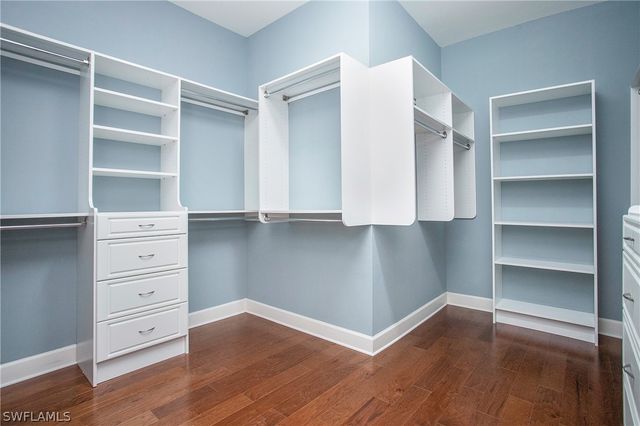 8591 Maggiore CT, Naples, FL 34114