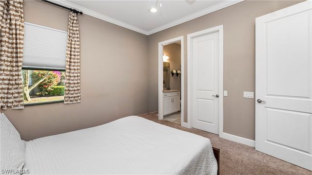 8591 Maggiore CT, Naples, FL 34114