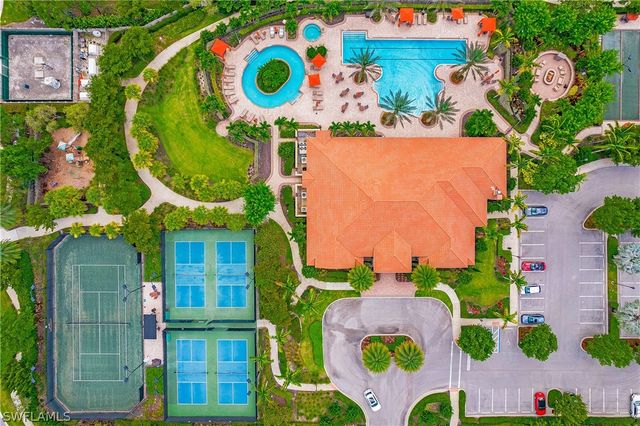 8591 Maggiore CT, Naples, FL 34114