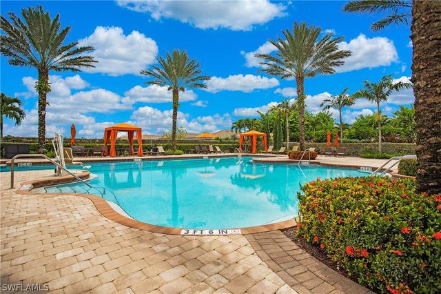 8591 Maggiore CT, Naples, FL 34114