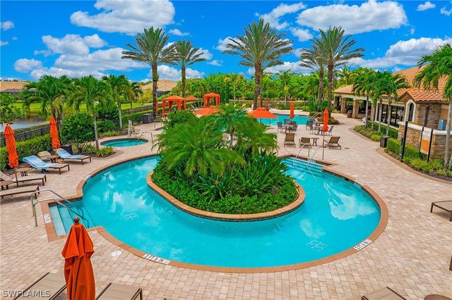 8591 Maggiore CT, Naples, FL 34114